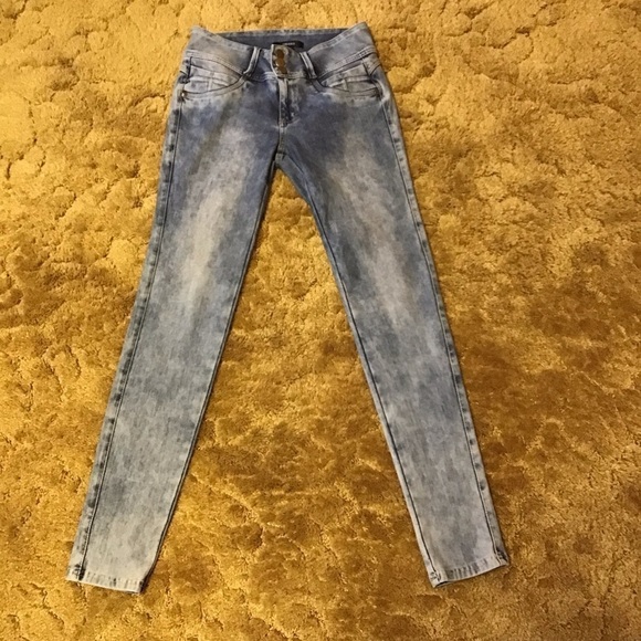 3 for 20 $ bundle Acid washed forever 21 jeggings - Picture 6 of 8